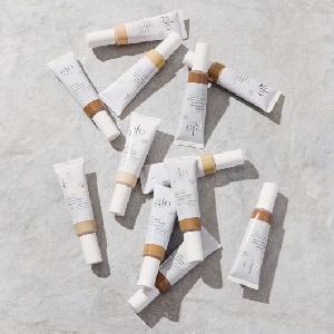 FREE Glo Foundation with FREE Shipping